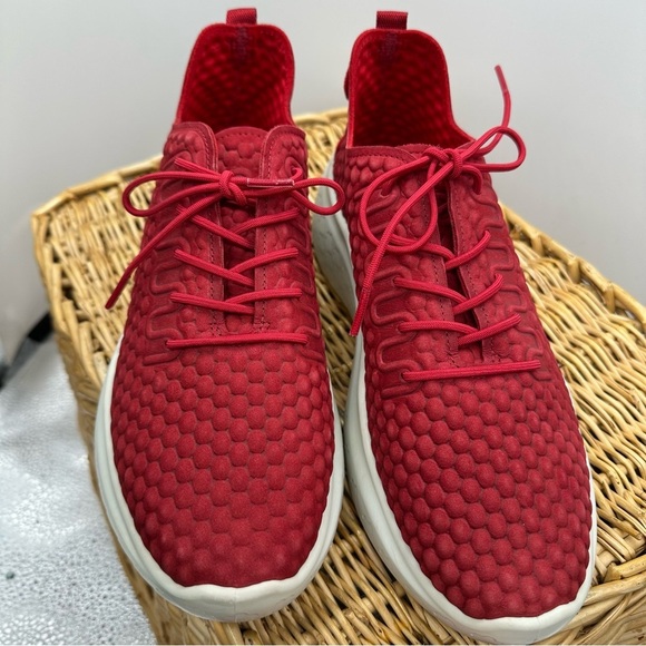 Red Textured Sneakers - Picture 2 of 7